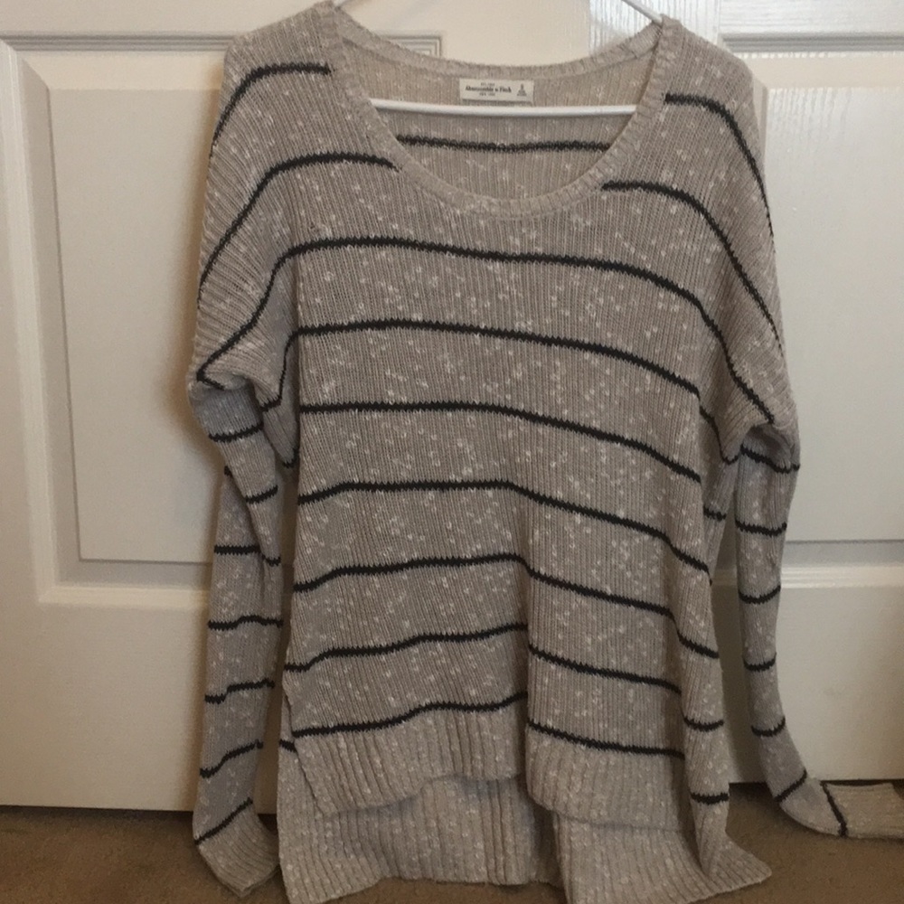 ABERCROMBIE AND FITCH oversized strip sweater